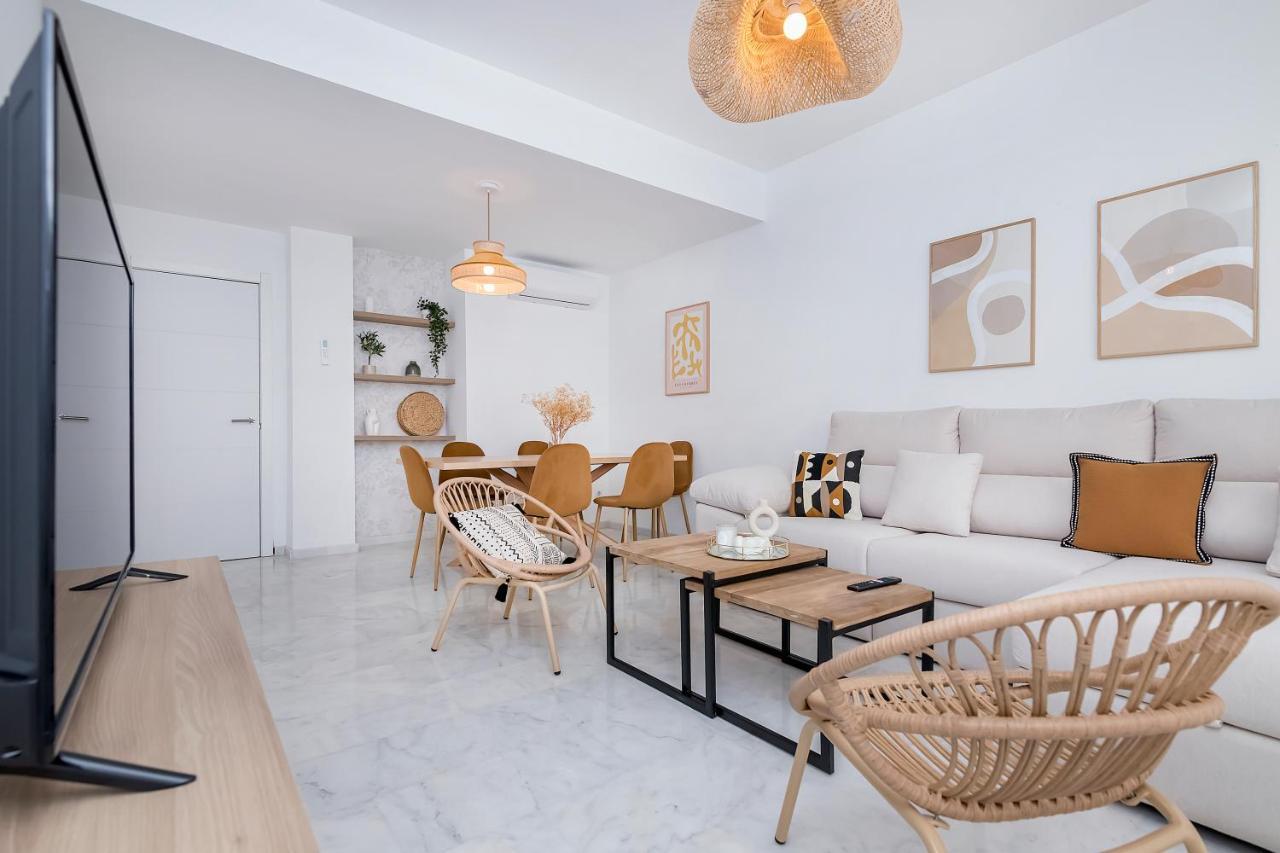 Exclusivo Duplex Carrera Apartment มาลากา ภายนอก รูปภาพ