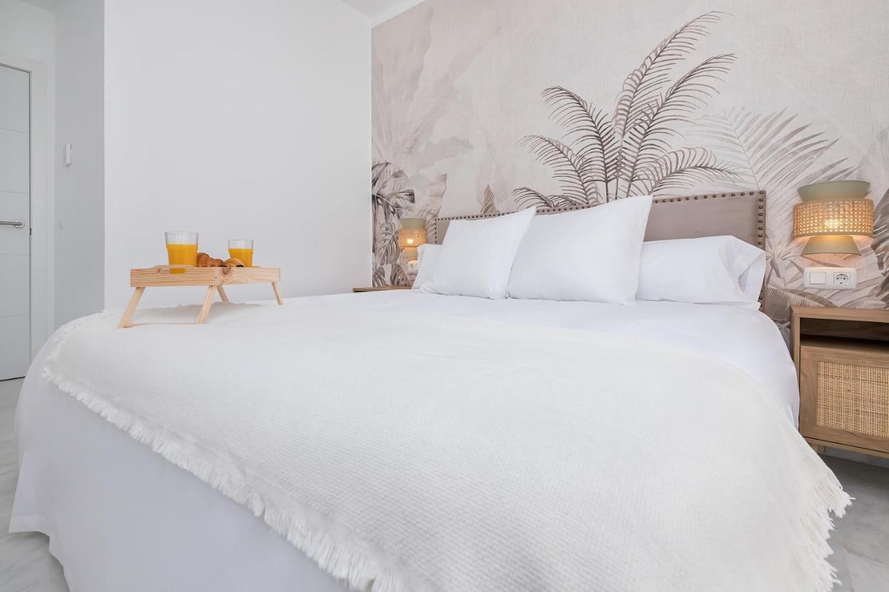 Exclusivo Duplex Carrera Apartment มาลากา ภายนอก รูปภาพ